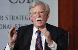 FBI allana la residencia de John Bolton en investigación por documentos clasificadosFBI Catea la casa de John Bolton, exasesor de seguridad de Trump